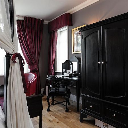 Hotel De Vie Фарнем Экстерьер фото