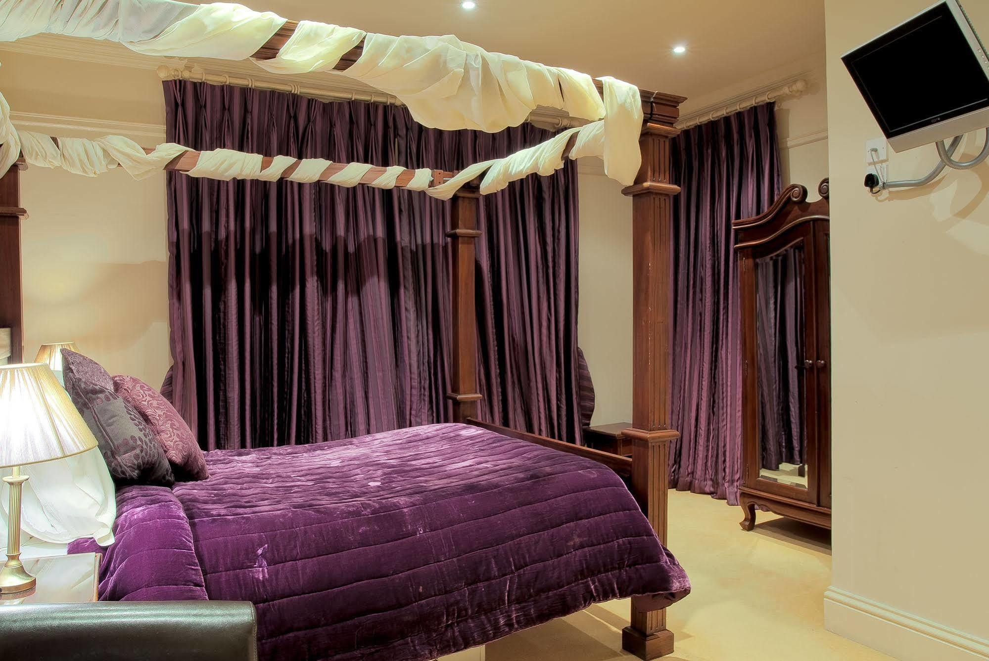 Hotel De Vie Фарнем Экстерьер фото